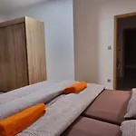 Apartamento Adieu 2 *