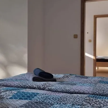 Adieu 2 Třeboň